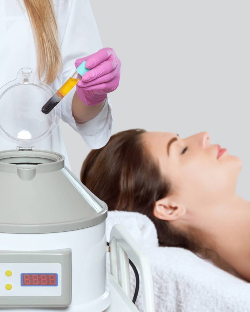 Une-clinique-specialisee-en-chute-de-cheveux-et-rajeunissement-du-visage-Ixelles